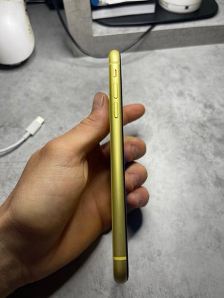 iPhone 11 256GB Amarillo | Face ID | 140€