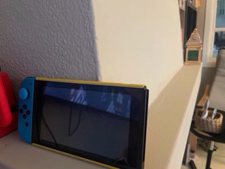 Nintendo Switch Azul/Amarillo
