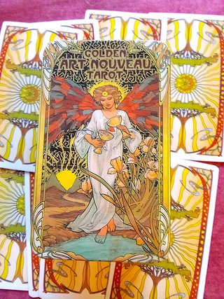 Tarot Art Nouveau Dorado