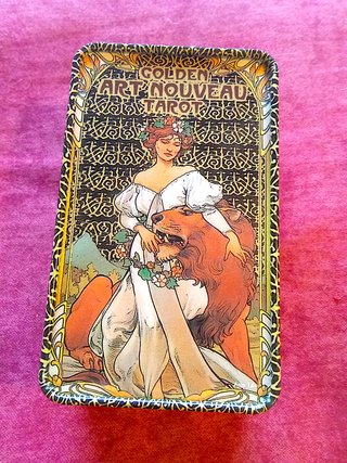 Tarot Art Nouveau Dorado