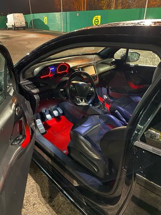Peugeot 208 GTI 2014