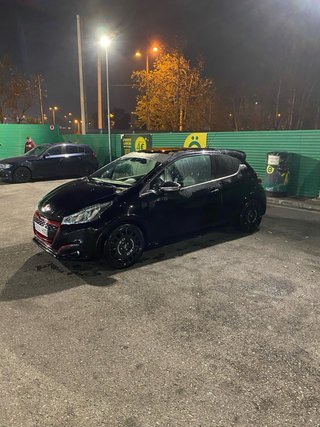 Peugeot 208 GTI 2014