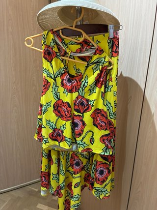 Conjunto Top y Falda Estampado Flores