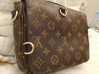 Louis Vuitton Métis Marrón y Dorado