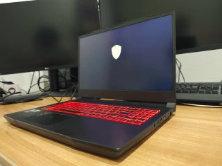 Portátil Gaming MSI Katana GF66 12UD
