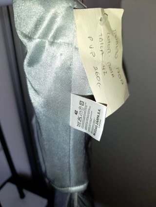 Vestido palabra de honor, 48 cm. Sisa