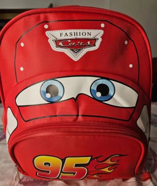 Mochila infantil coche rojo