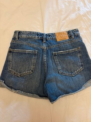 Shorts vaqueros Stradivarius