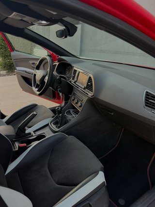 SEAT Leon Cupra 2016
