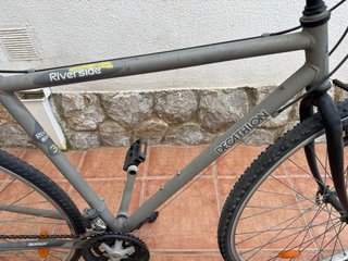 Bicicleta híbrida Decathlon