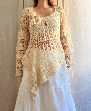 Jersey boho punto calado y flores