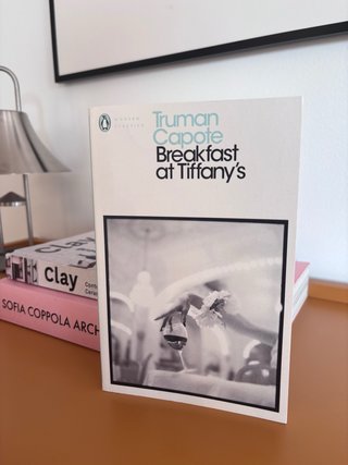 Breakfast at Tiffany's (inglés)