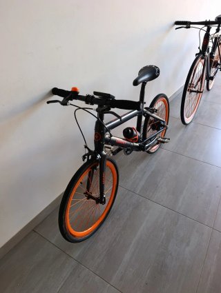 Bicicleta eléctrica infantil