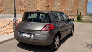 MEGANE GASOLINA BARATO CON ETIQUETA