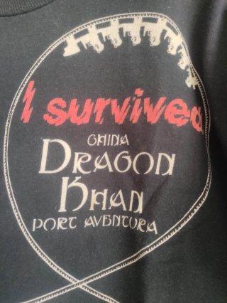 Camiseta Dragon Khan PortAventura 90s