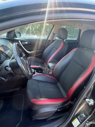 Opel Astra 2014