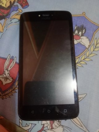 Móvil Motorola Negro. 10€ solo hoy