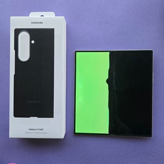 Samsung Z Fold 7, Pantalla Interior Rota