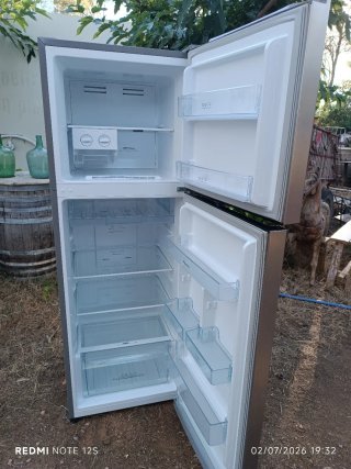 Frigorífico Grande Hisense 1.70m No Frost (Inox)
