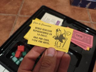 Monopoly Clásico Juego de Mesa edición retro