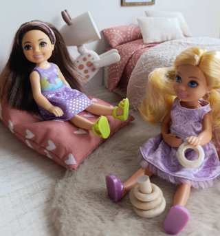 Camera da letto in miniatura Barbie Chelsea