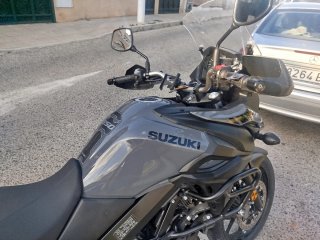 Suzuki V-Strom 650 Adventure Moto