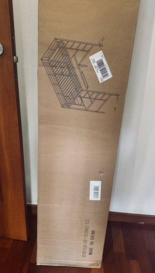 Cama alta 90x200 con escritorio y estanterías