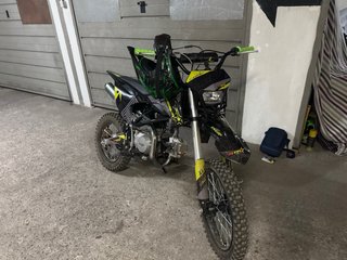 Pit Bike Motocross Negra y Verde