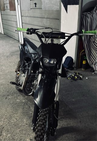 Pit Bike Motocross Negra y Verde