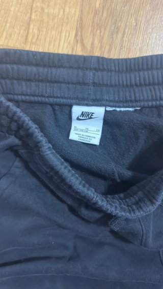 Pantalón Nike Largo Negro
