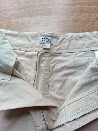 Pantalón COS Beige Hombre Talla M