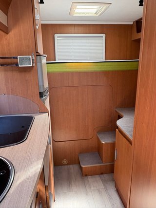 Autocaravana fiat ducato capuchina pilote aventura