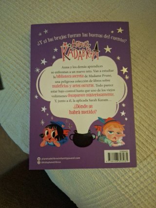 Anna Kadabra El libro prohibido. 16