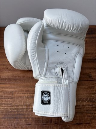 Guantes Boxeo Twins Special 16 oz Blancos