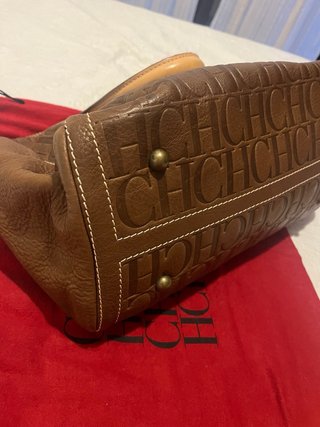 Bolso Carolina Herrera CH Marrón Andy 13