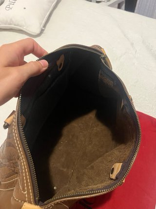 Bolso Carolina Herrera CH Marrón Andy 13