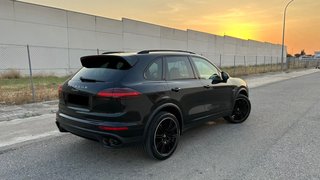 Porsche Cayenne S 2015