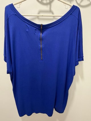 Conjunto pantalón fluido y camiseta oversize