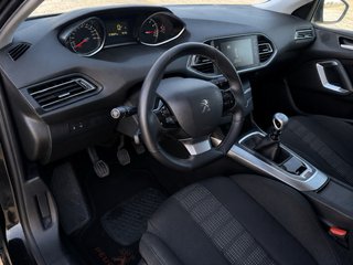 ⚠️Solo 78904 kms⚠️Peugeot 308 2017