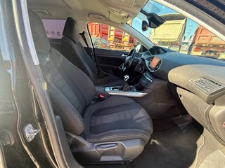 ⚠️Solo 78904 kms⚠️Peugeot 308 2017