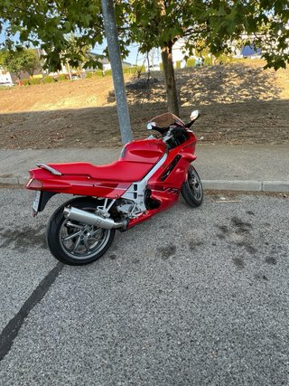 Honda VFR-750 RC36