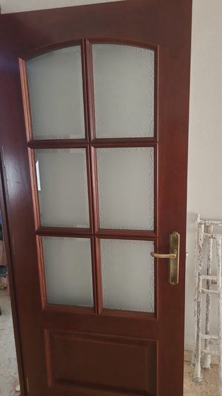 7 puertas de madera maciza con y sin cristalera