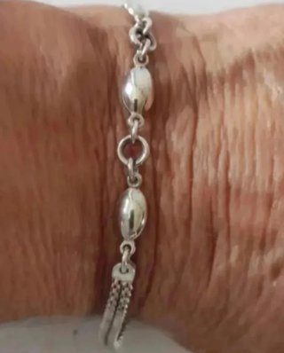 Pulseras plata y cerámica verde