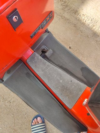 Vespa 125 Roja