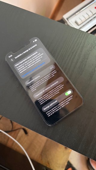iPhone 12 mini 128GB Nero, auricolari, custodia e 2 proteggi-schermo