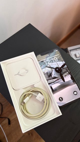 iPhone 12 mini 128GB Nero, auricolari, custodia e 2 proteggi-schermo