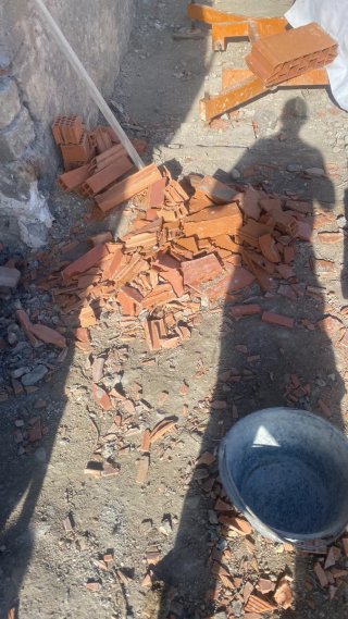 Grúa obra 10m altura sin carnet