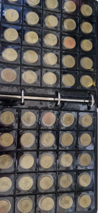 Lote 215 monedas de 1 peseta
