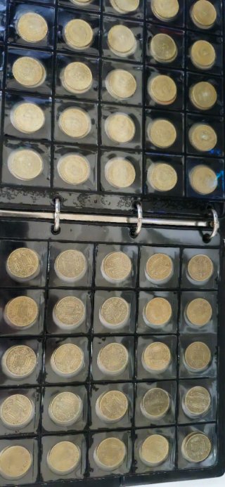 Lote 215 monedas de 1 peseta
