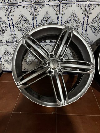 Llantas Audi R19